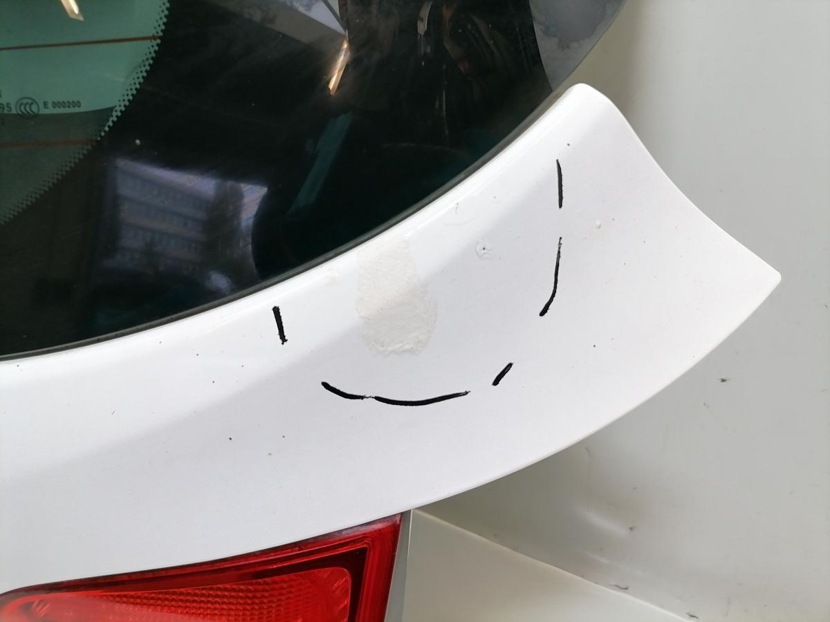 Opel Astra J Sportstourer original Heckklappe mit Heckscheibe Z40R Schneewei&szlig; Kombi Bj.2012